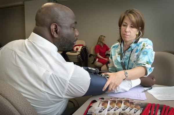 Can Advanced AI Algorithms Improve Diagnostic Imaging in Telemedicine?